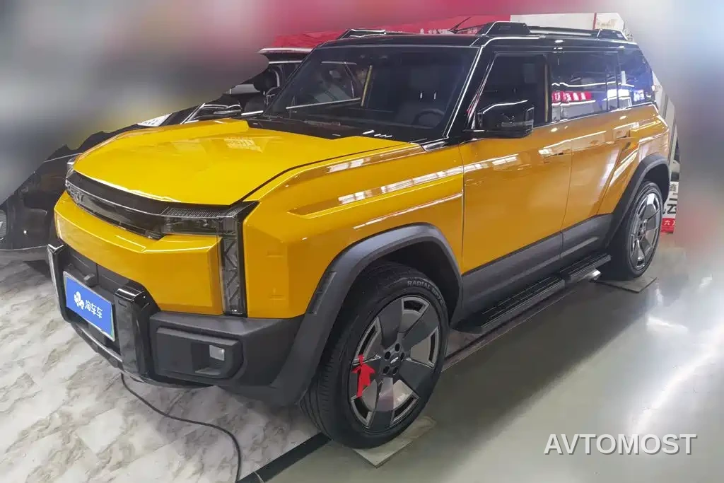 Chery Fengyun Storm X3L 2025 Model 4WD Premium Edition — фото 1