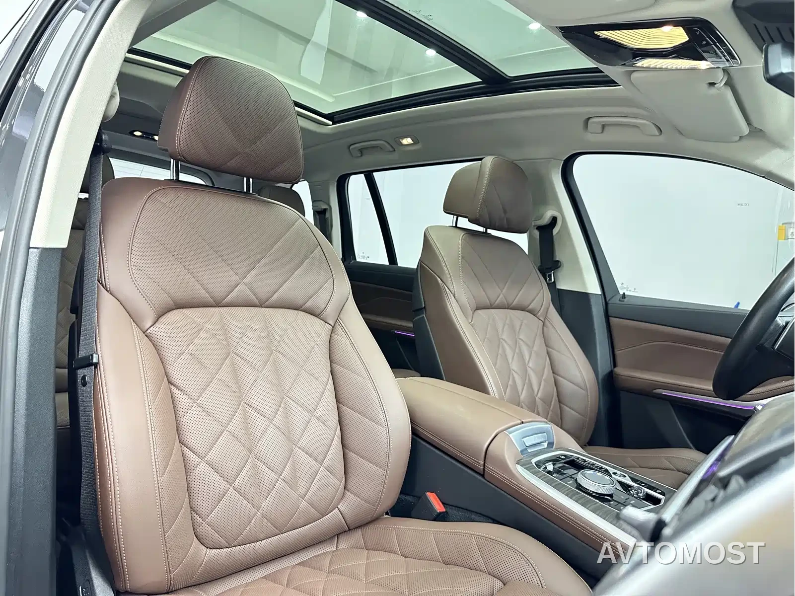 BMW X7 2023 xDrive40i Leading Luxury Package — фото 16