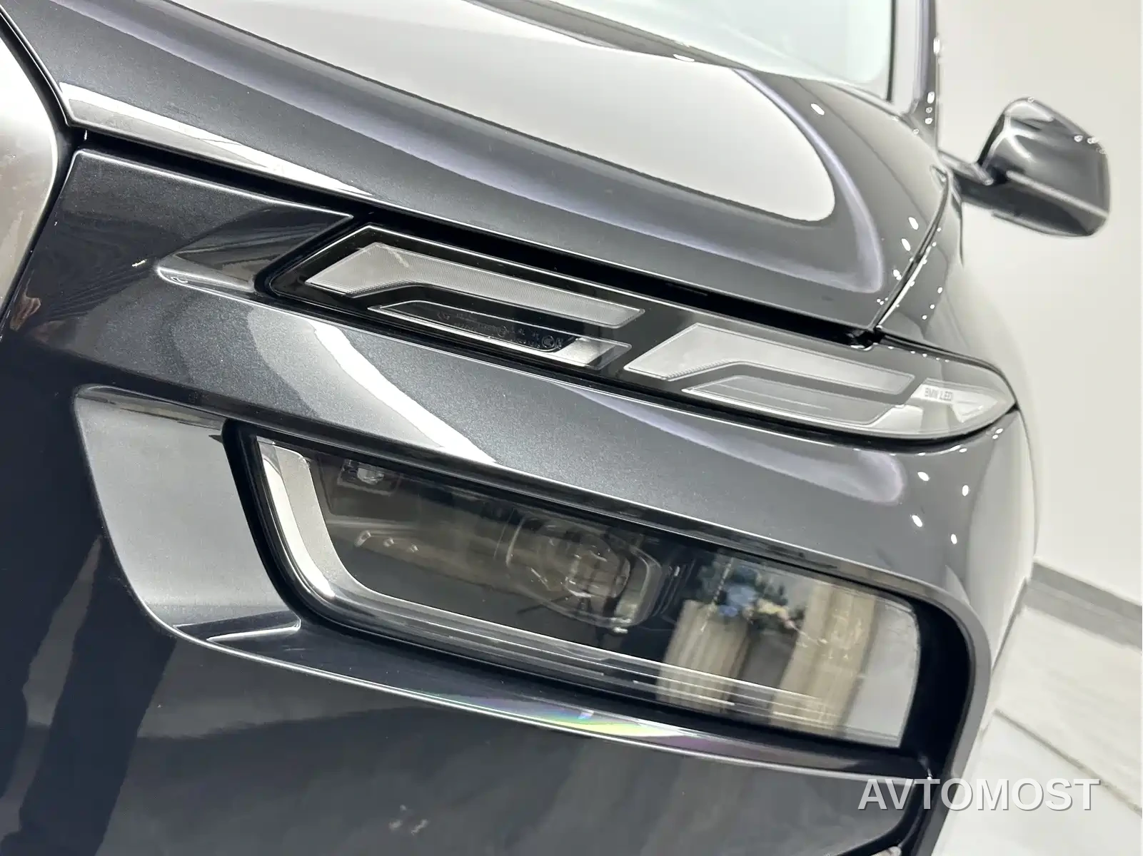 BMW X7 2023 xDrive40i Leading Luxury Package — фото 21
