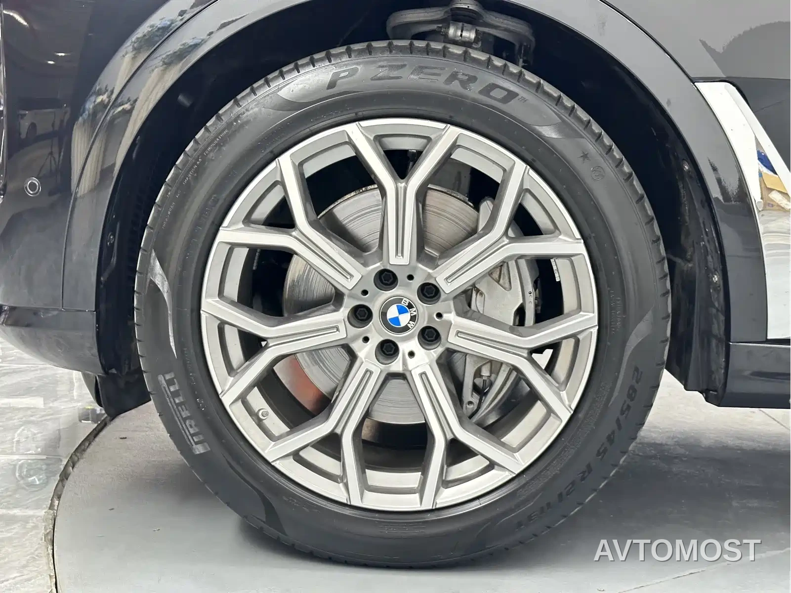 BMW X7 2023 xDrive40i Leading Luxury Package — фото 24