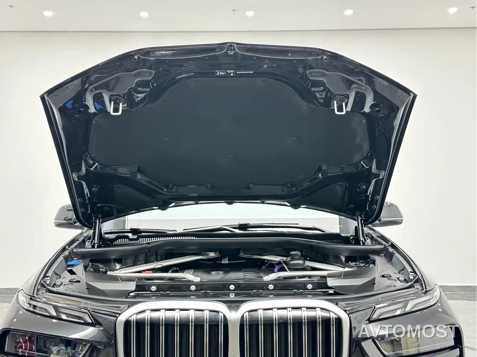 BMW X7 2023 xDrive40i Leading Luxury Package — фото 26