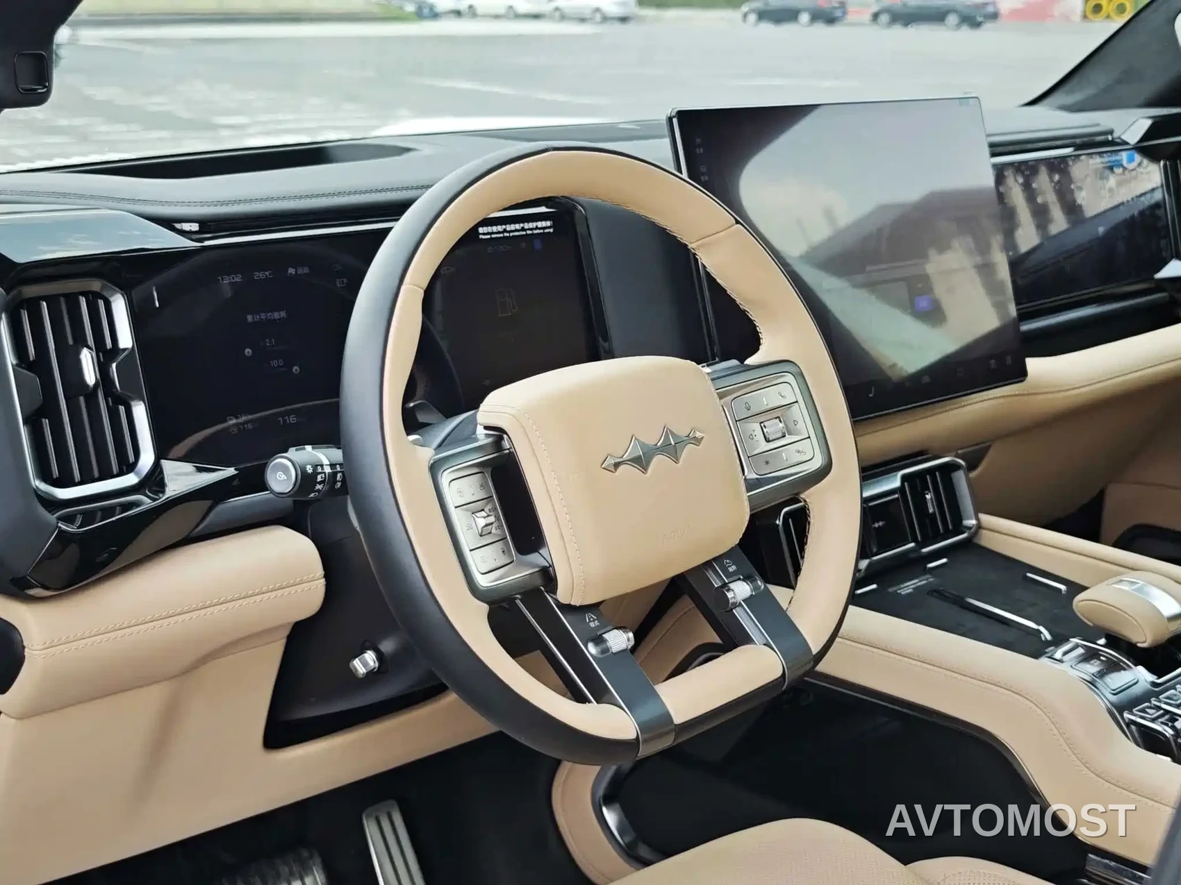 Fang Cheng Bao Leopard 8 2025 Zhiyong Flagship 7-Seater — фото 8