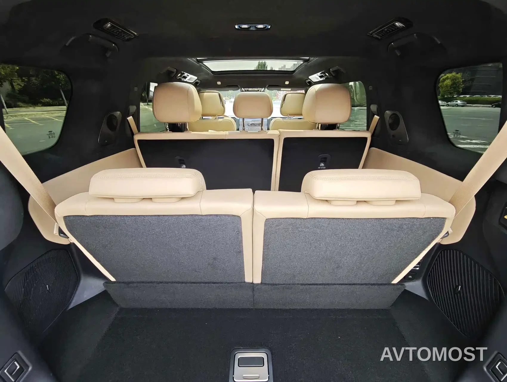 Fang Cheng Bao Leopard 8 2025 Zhiyong Flagship 7-Seater — фото 14