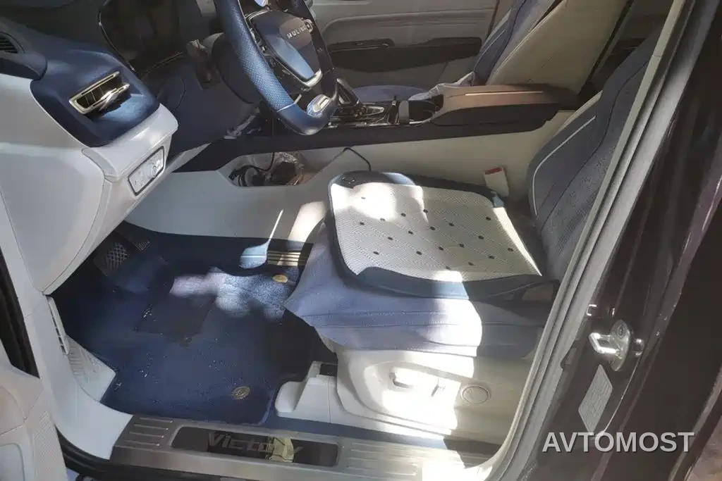 Wuling Victory 2023 2.0L DHT Luxury Edition — фото 8