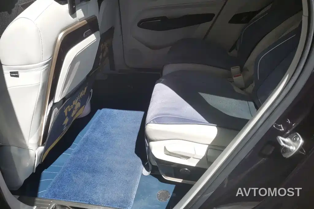 Wuling Victory 2023 2.0L DHT Luxury Edition — фото 10