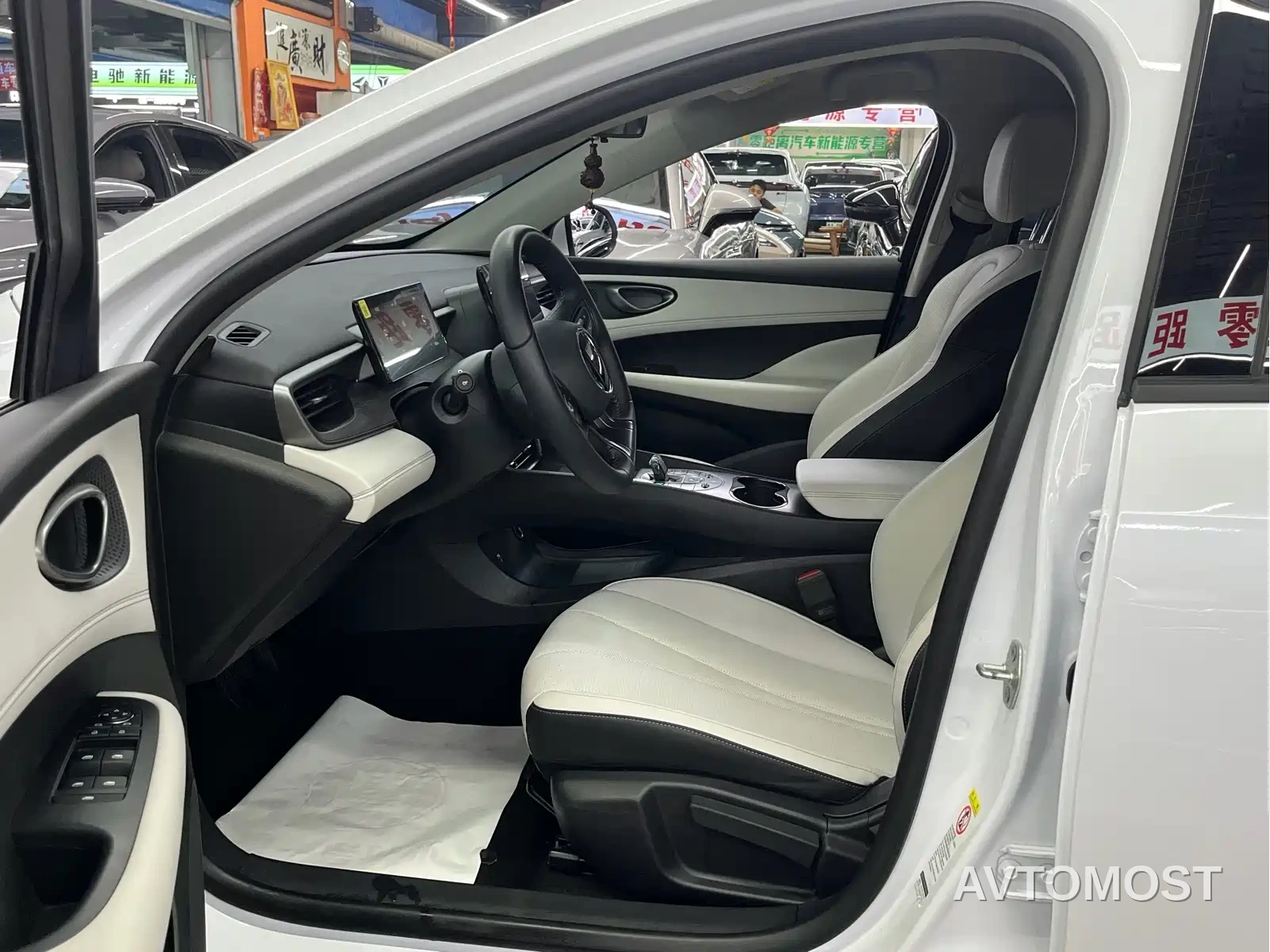 BYD Hai Bao 05 DM-i 2025 DM-i Smart Drive Edition 55KM Luxury — фото 7