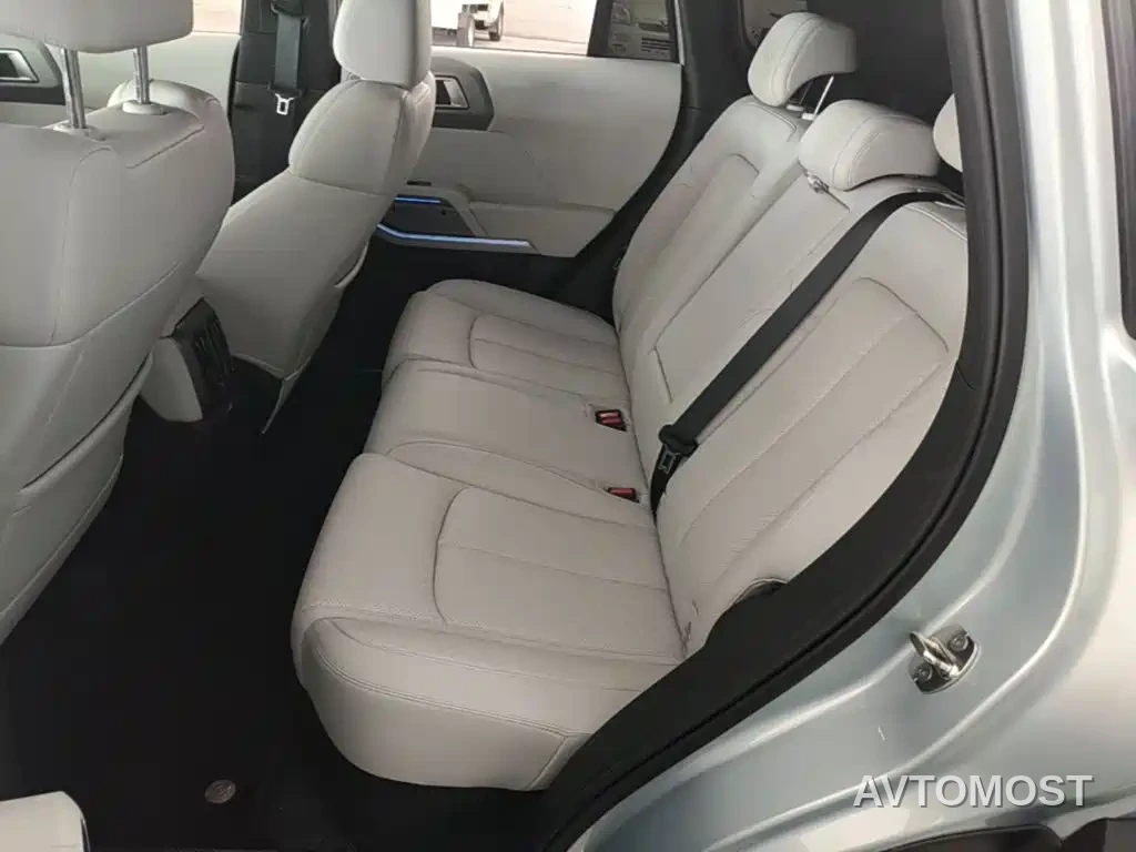 Fang Cheng Bao Titanium 3 2025 Model 501KM RWD Smart Drive Ultra — фото 15