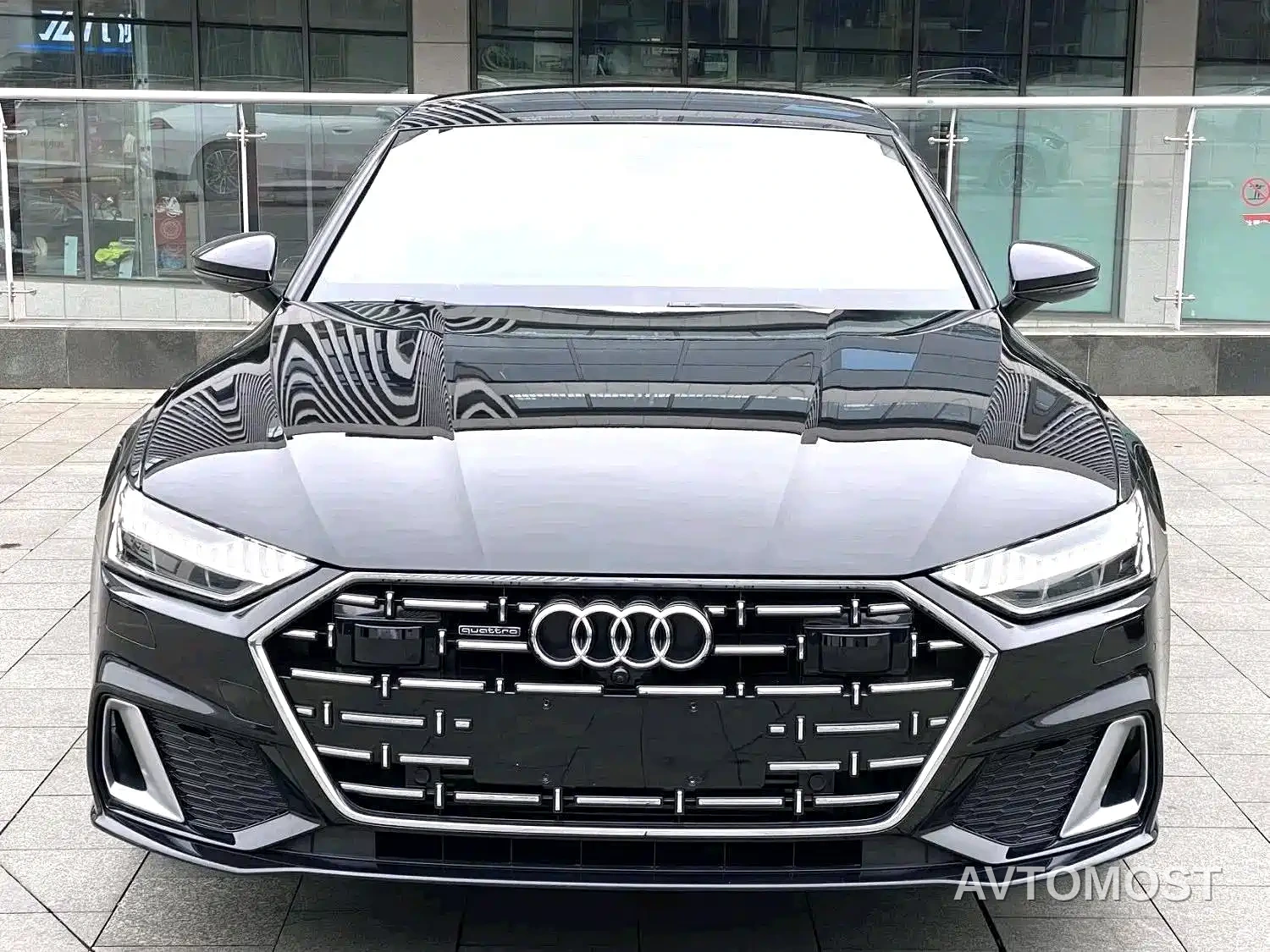 Audi A7L 2024 45TFSI quattro S-line Vision Edition Crystal Package — фото 1