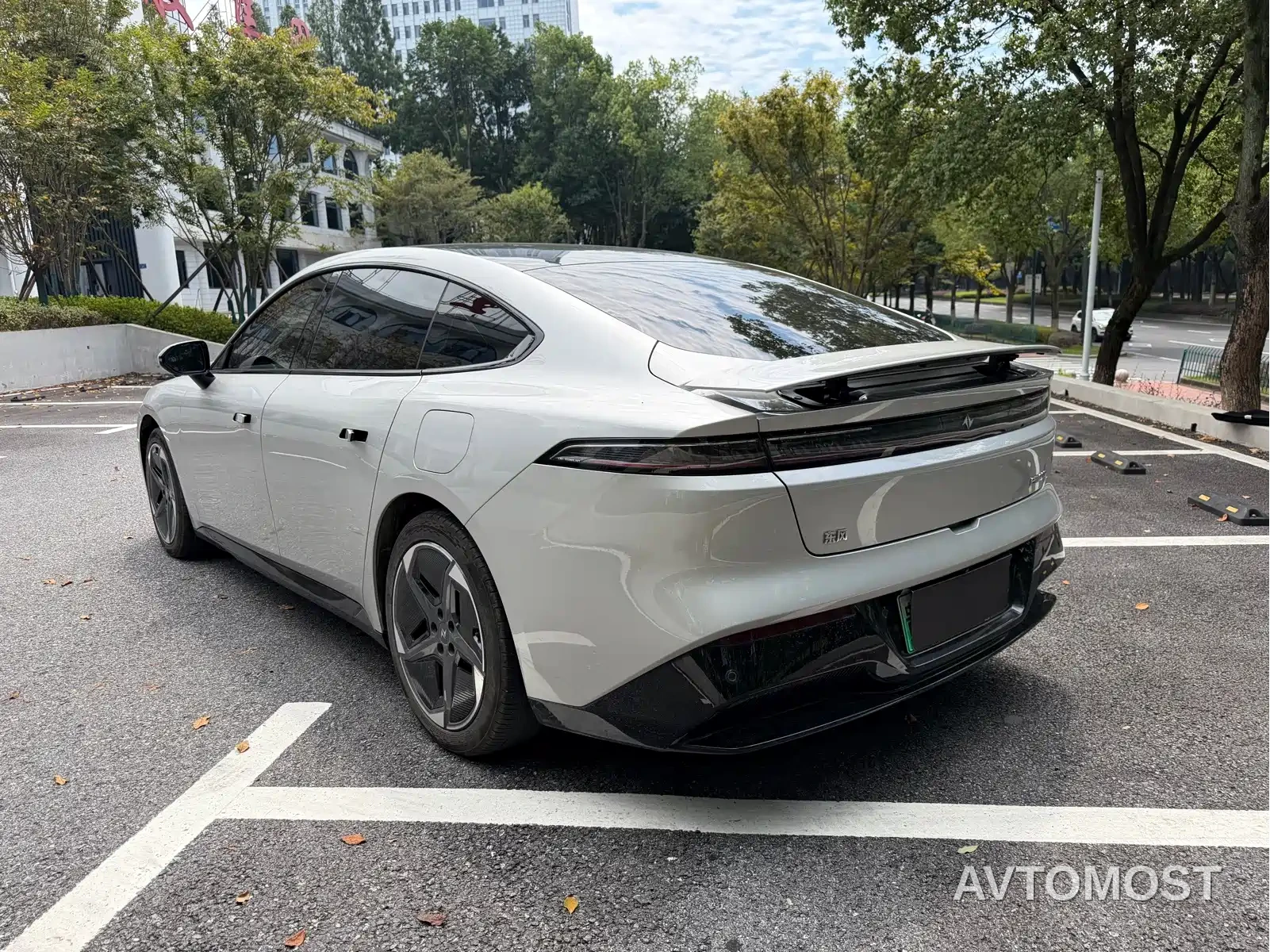 Dongfeng Yipai eπ007 2024 Pure Electric 530Air Edition — фото 9