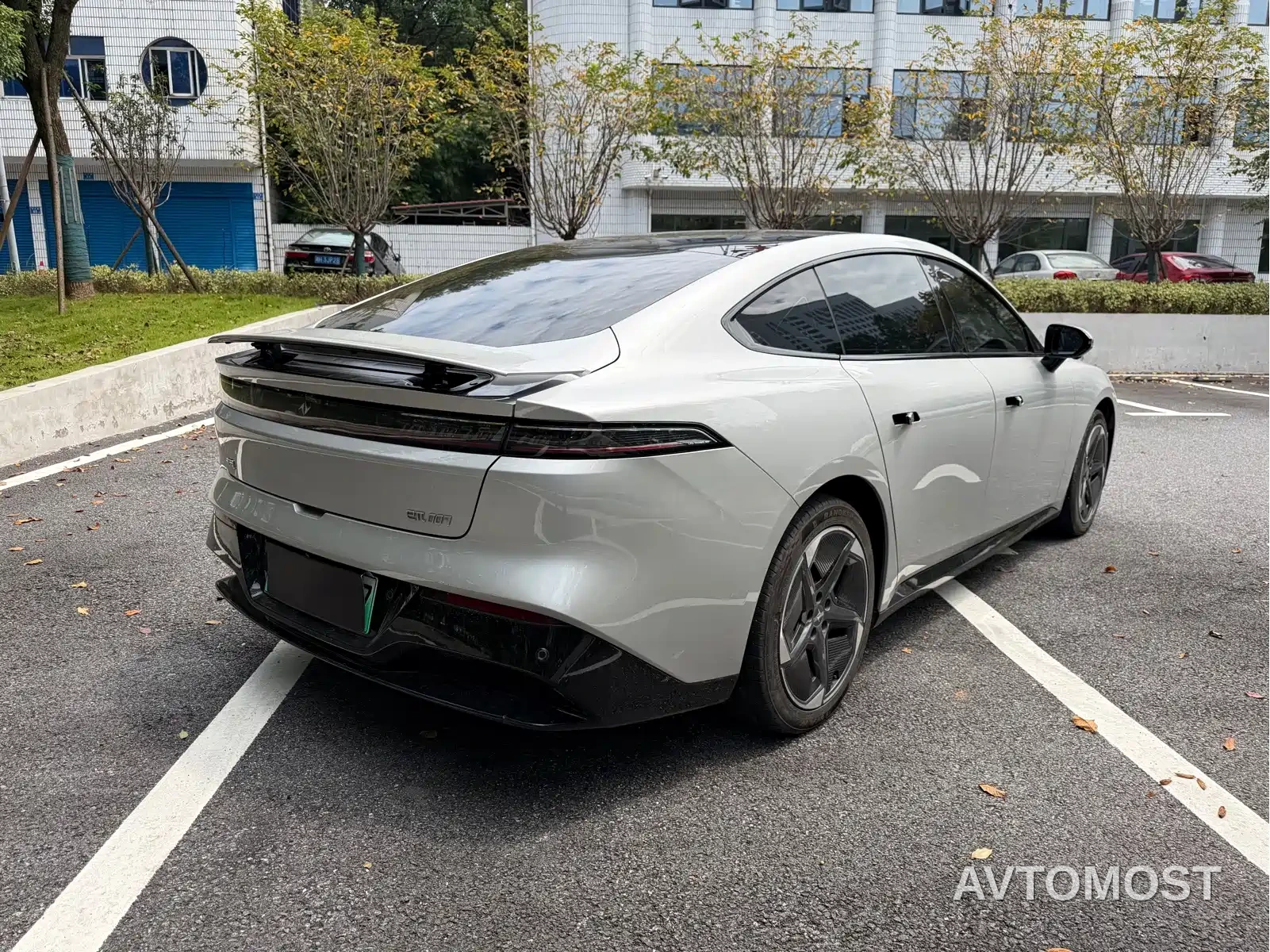 Dongfeng Yipai eπ007 2024 Pure Electric 530Air Edition — фото 11