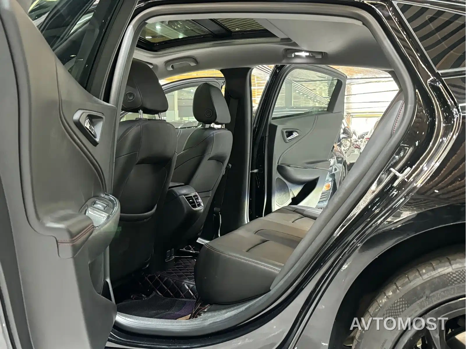 Chevrolet Malibu XL 2022 Redline 550T Auto Sharp Connect Edition — фото 6