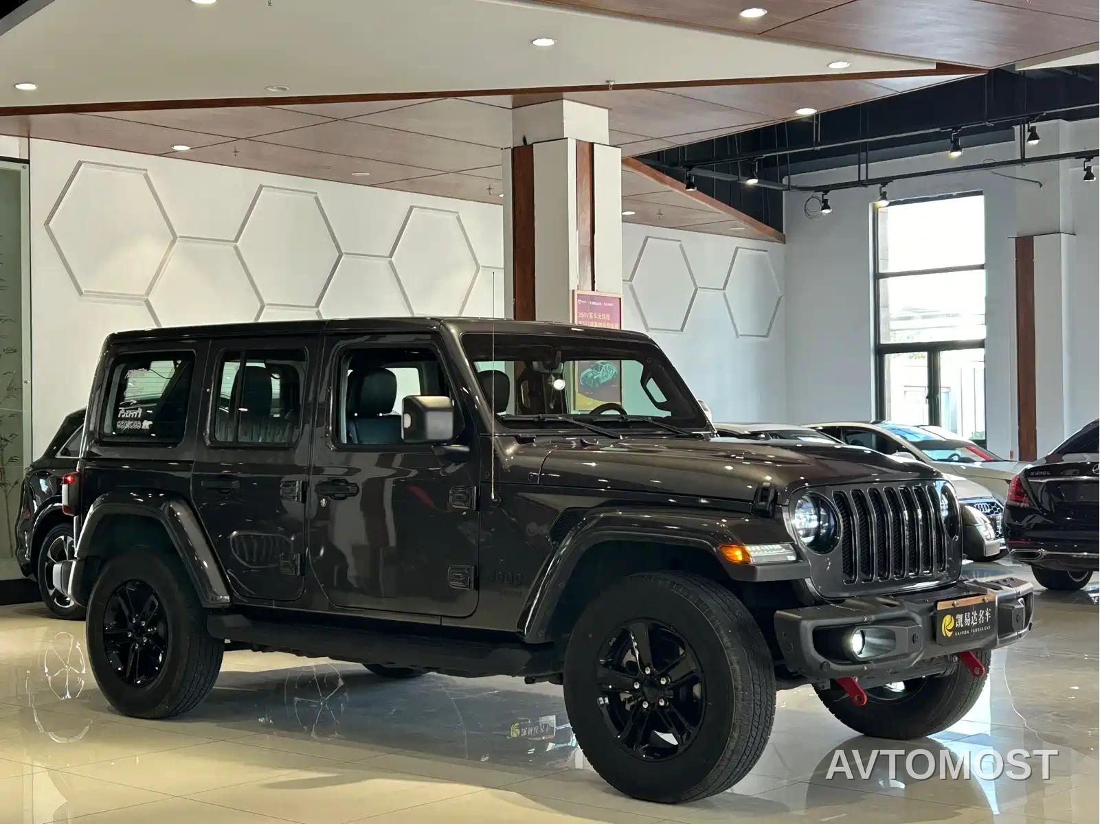 Jeep Wrangler 2022 2.0T Highland 4-Door — фото 4