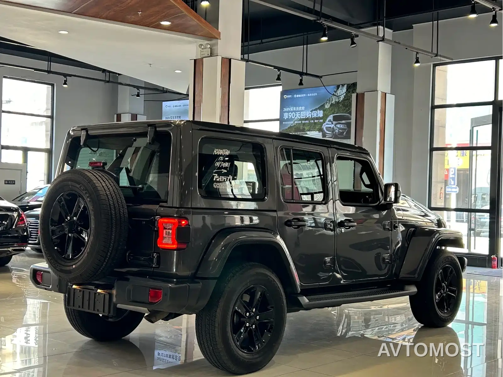 Jeep Wrangler 2022 2.0T Highland 4-Door — фото 22