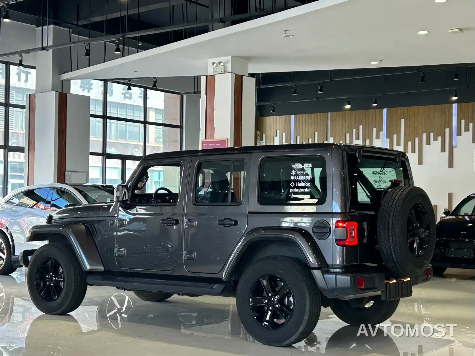 Jeep Wrangler 2022 2.0T Highland 4-Door — фото 25