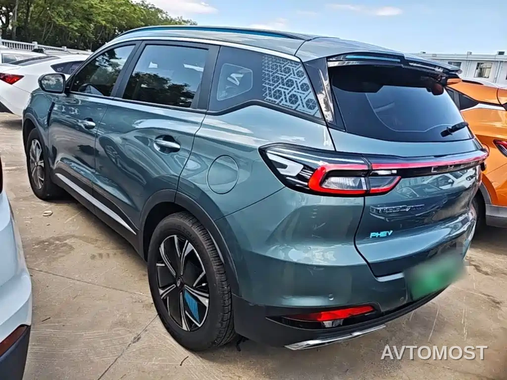 Chery Tiggo 7 PLUS New Energy 2023 Champion Edition 1.5T 100KM Fast Front — фото 5