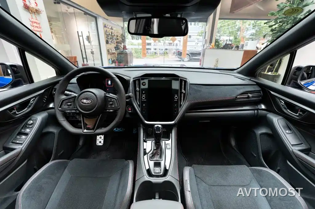 Subaru WRX 2025 2.4T CVT Wagon tS EyeSight — фото 8