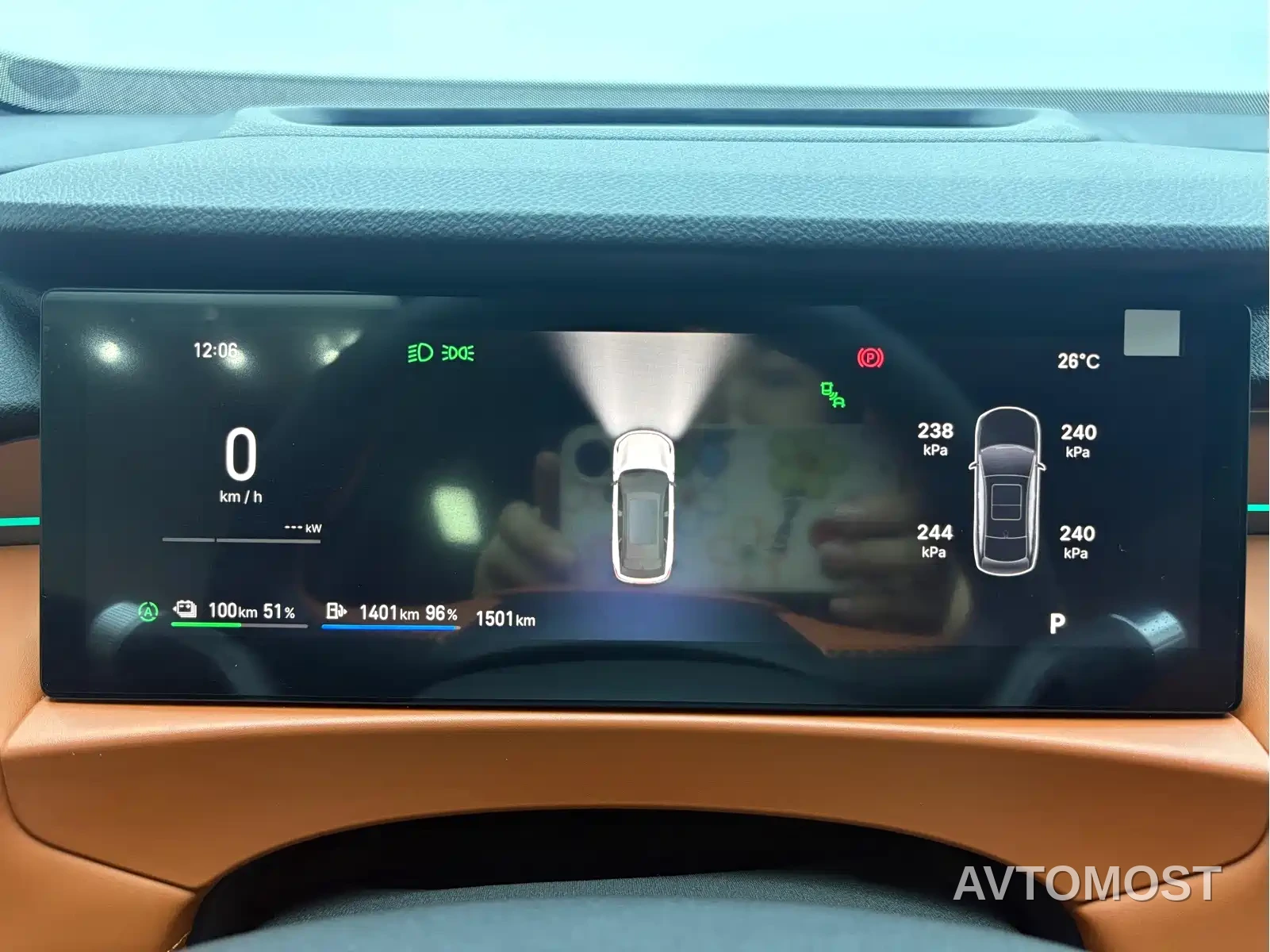 Geely Galaxy M7 — фото 11