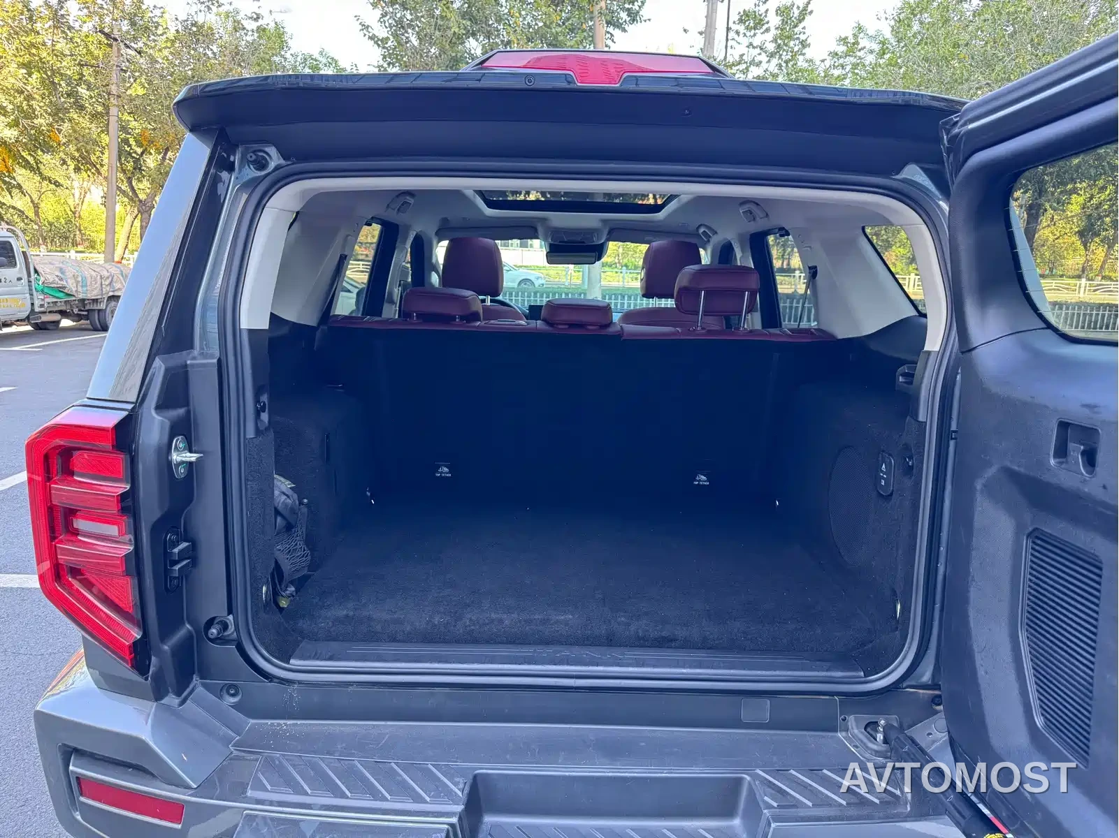 Tank 400 New Energy 2024 Hi4-T Off-Road Edition — фото 14