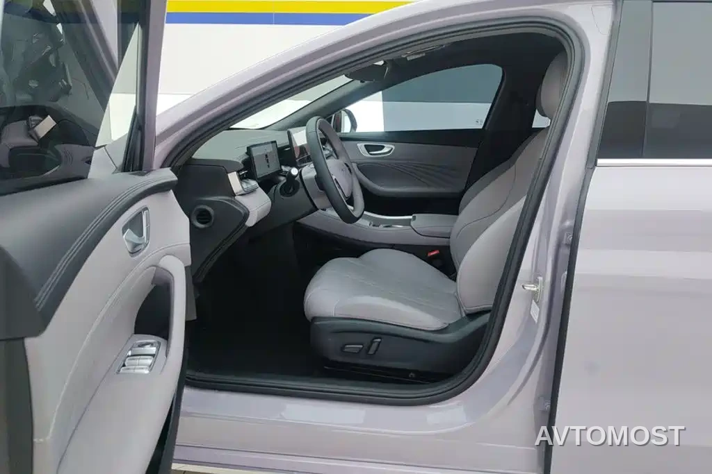Roewe M7 DMH 2025 1.5T 115km Standard — фото 9
