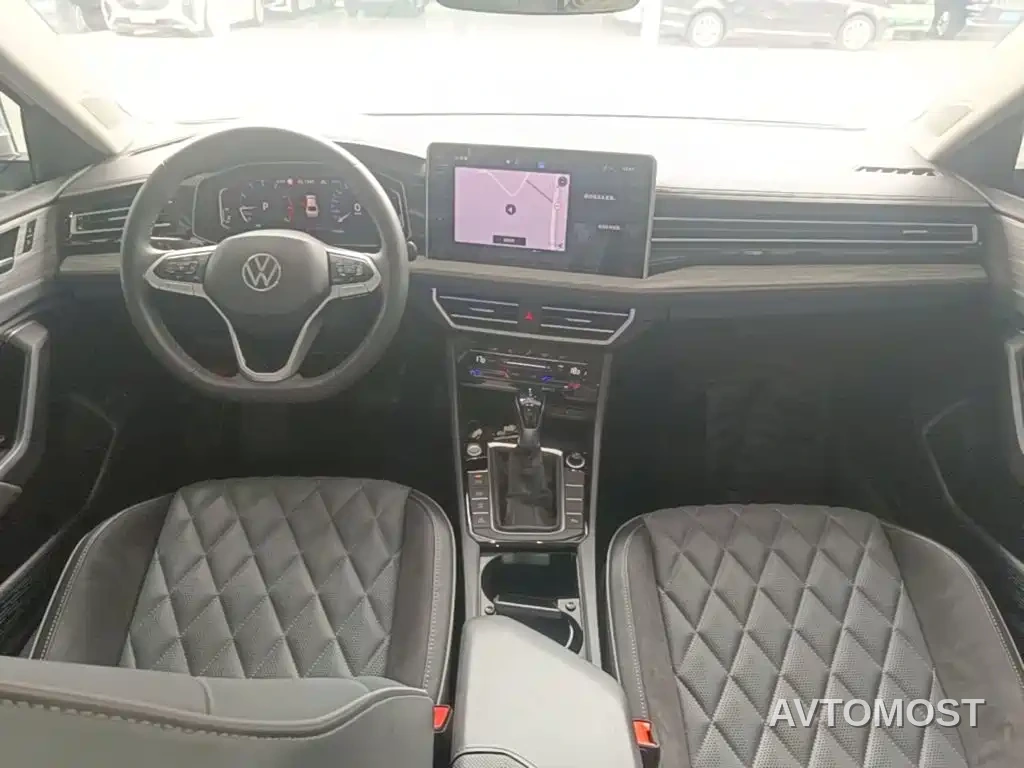 Volkswagen Sagitar 2023 300TSI DSG Excellence Edition — фото 3