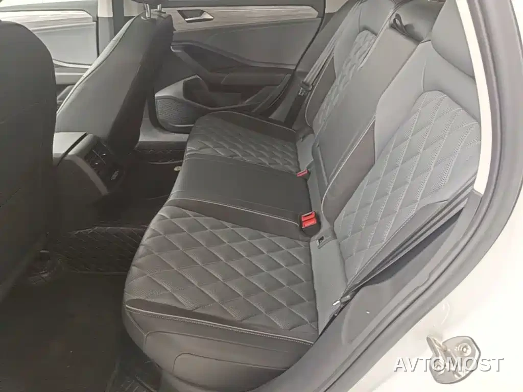 Volkswagen Sagitar 2023 300TSI DSG Excellence Edition — фото 10