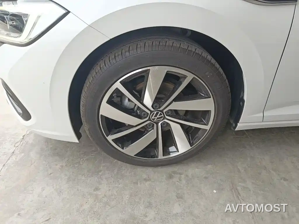Volkswagen Sagitar 2023 300TSI DSG Excellence Edition — фото 16