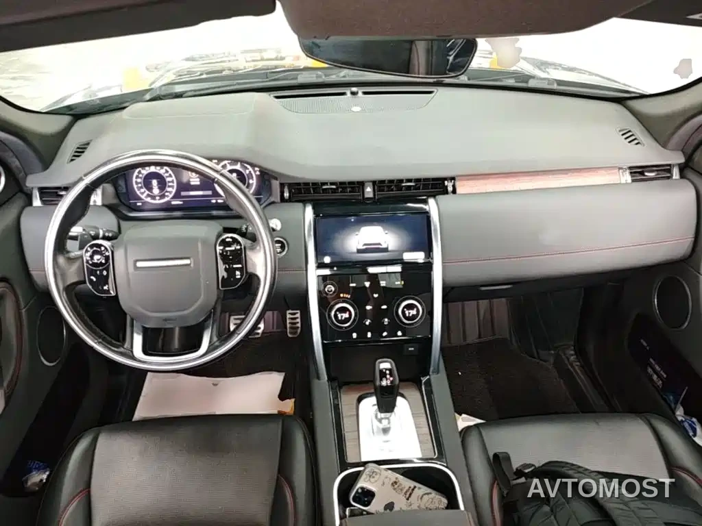 Land Rover Discovery Sport 2020 249PS R-Dynamic Performance — фото 9