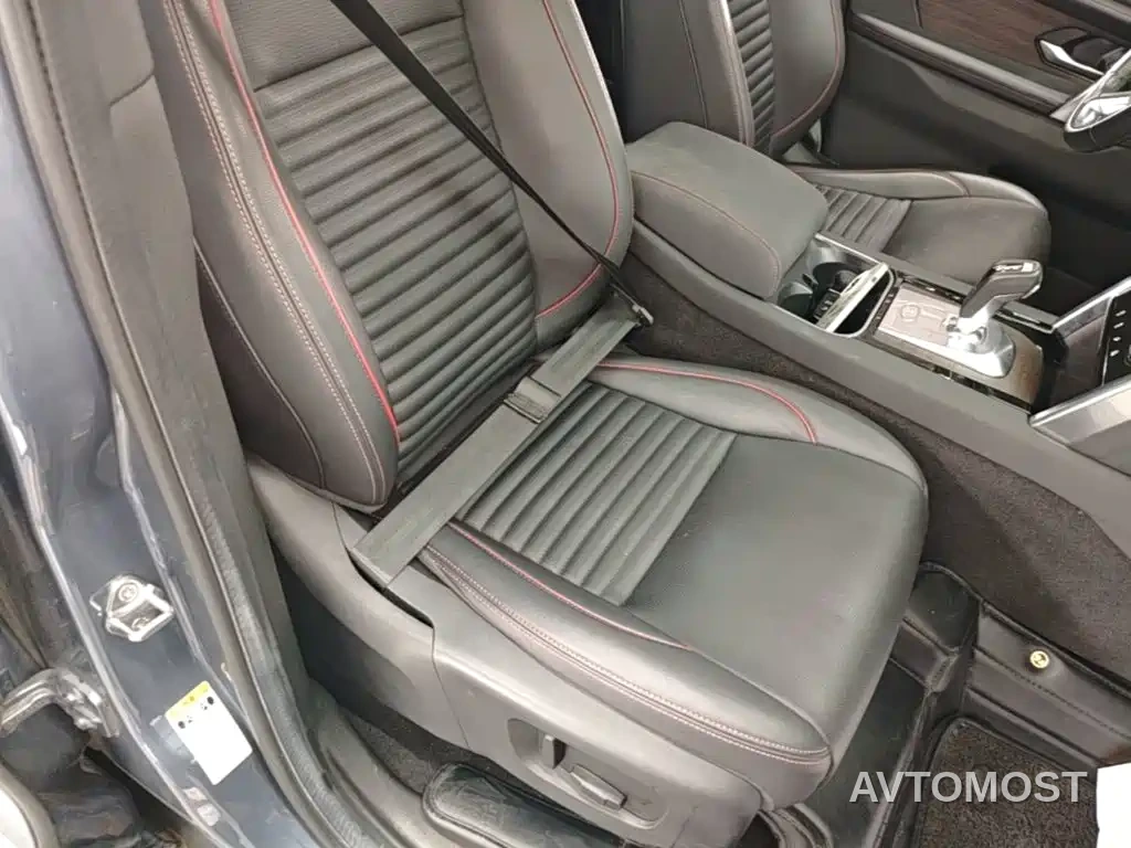 Land Rover Discovery Sport 2020 249PS R-Dynamic Performance — фото 24