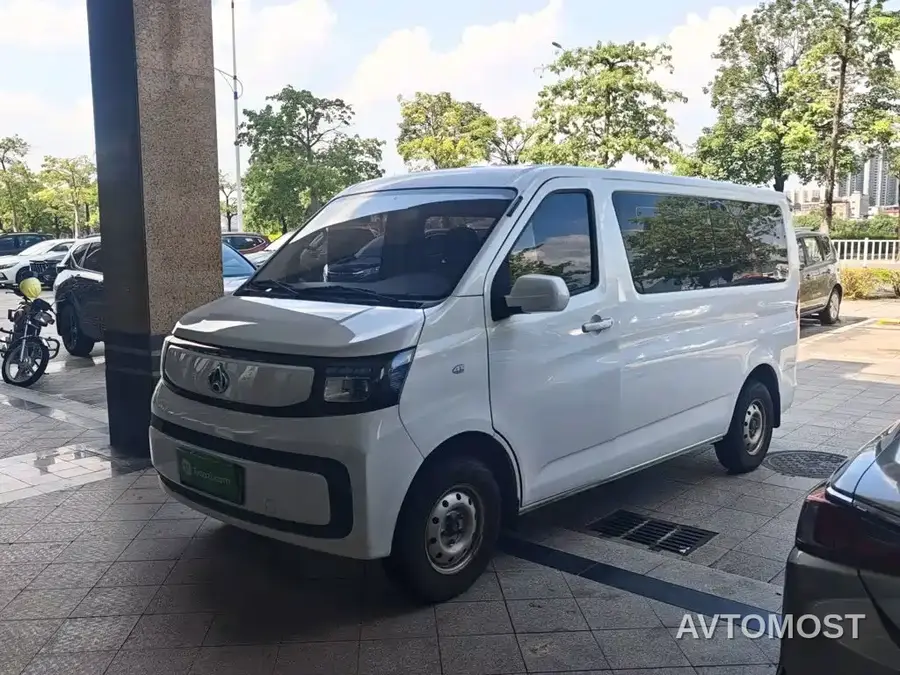Changan Ruixing EM60 2025 Passenger Version Comfort 6-Seater 300km with Opposing Doors