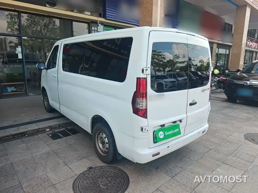 Changan Ruixing EM60 2025 Passenger Version Comfort 6-Seater 300km with Opposing Doors — фото 4