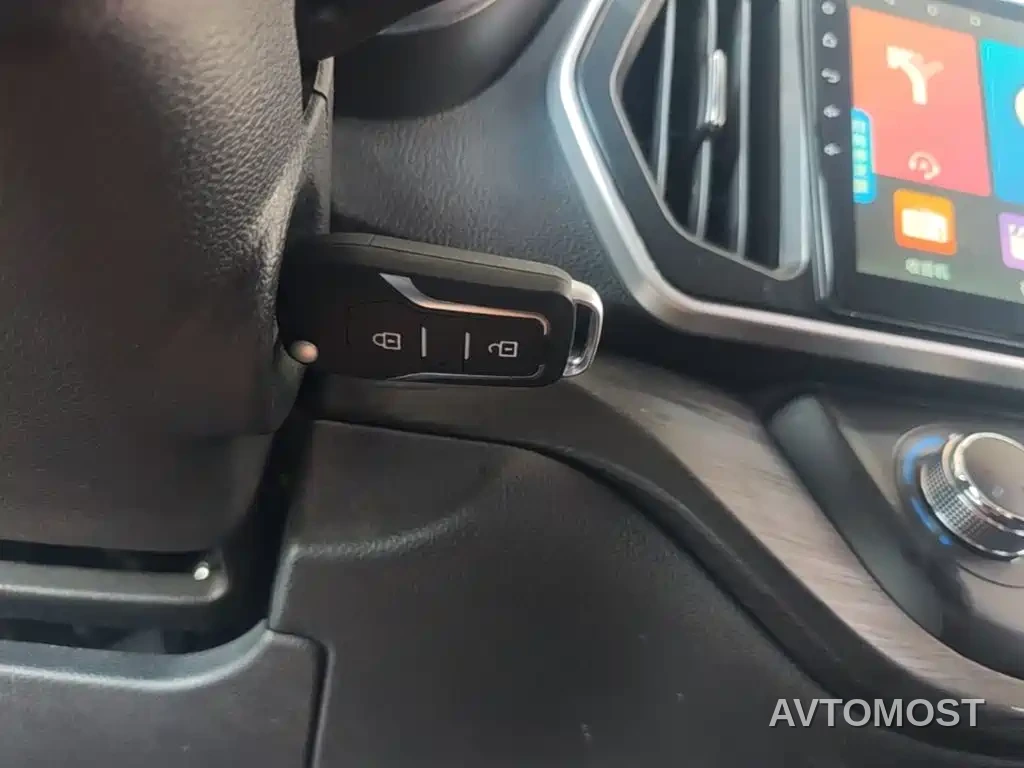 Changan Ruixing EM60 2025 Passenger Version Comfort 6-Seater 300km with Opposing Doors — фото 8