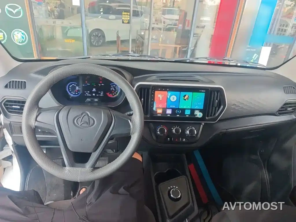 Changan Ruixing EM60 2025 Passenger Version Comfort 6-Seater 300km with Opposing Doors — фото 9