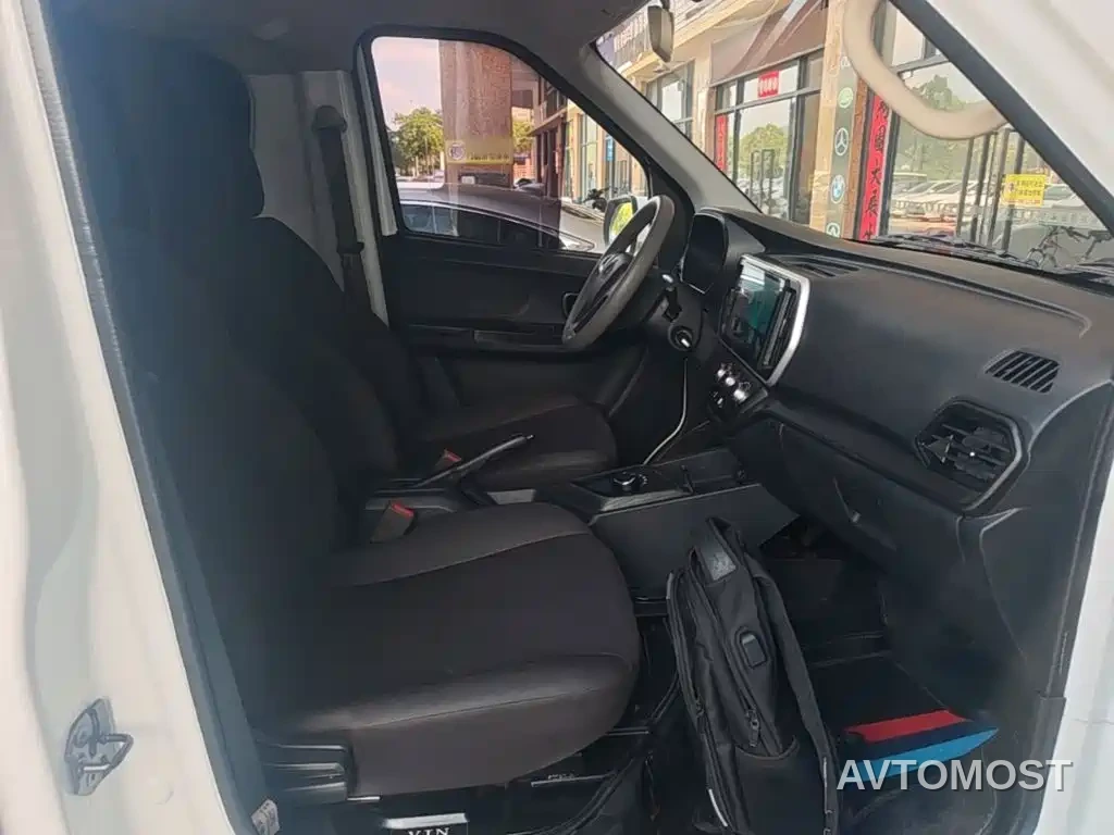 Changan Ruixing EM60 2025 Passenger Version Comfort 6-Seater 300km with Opposing Doors — фото 22