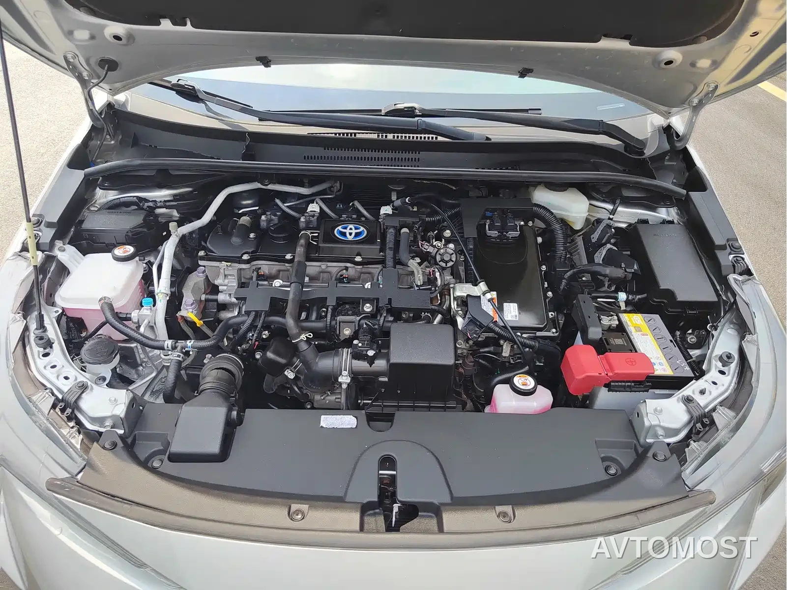 Toyota Levin 2021 Dual Engine 1.8H E-CVT Progressive Edition — фото 16