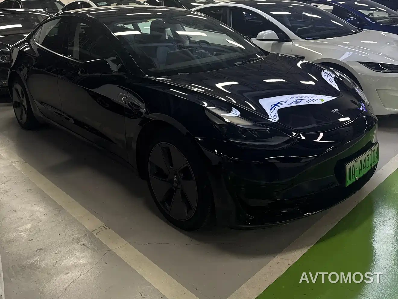 Tesla Model 3 (Import) 2019 Long Range RWD Version — фото 3