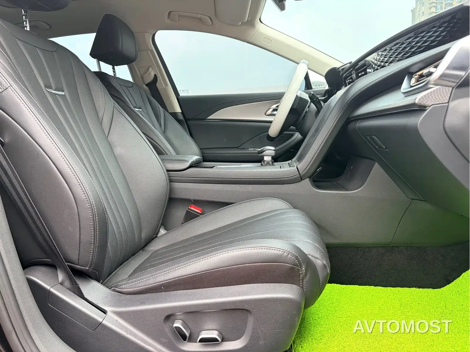 Hongqi H5 2023 1.5T HEV Smart Connect Flag Comfort — фото 6