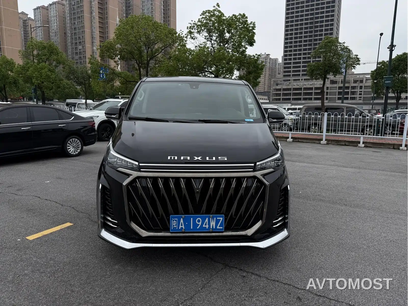 SAIC Maxus G20 2023 PLUS 2.0T Diesel Automatic Luxury Edition — фото 1