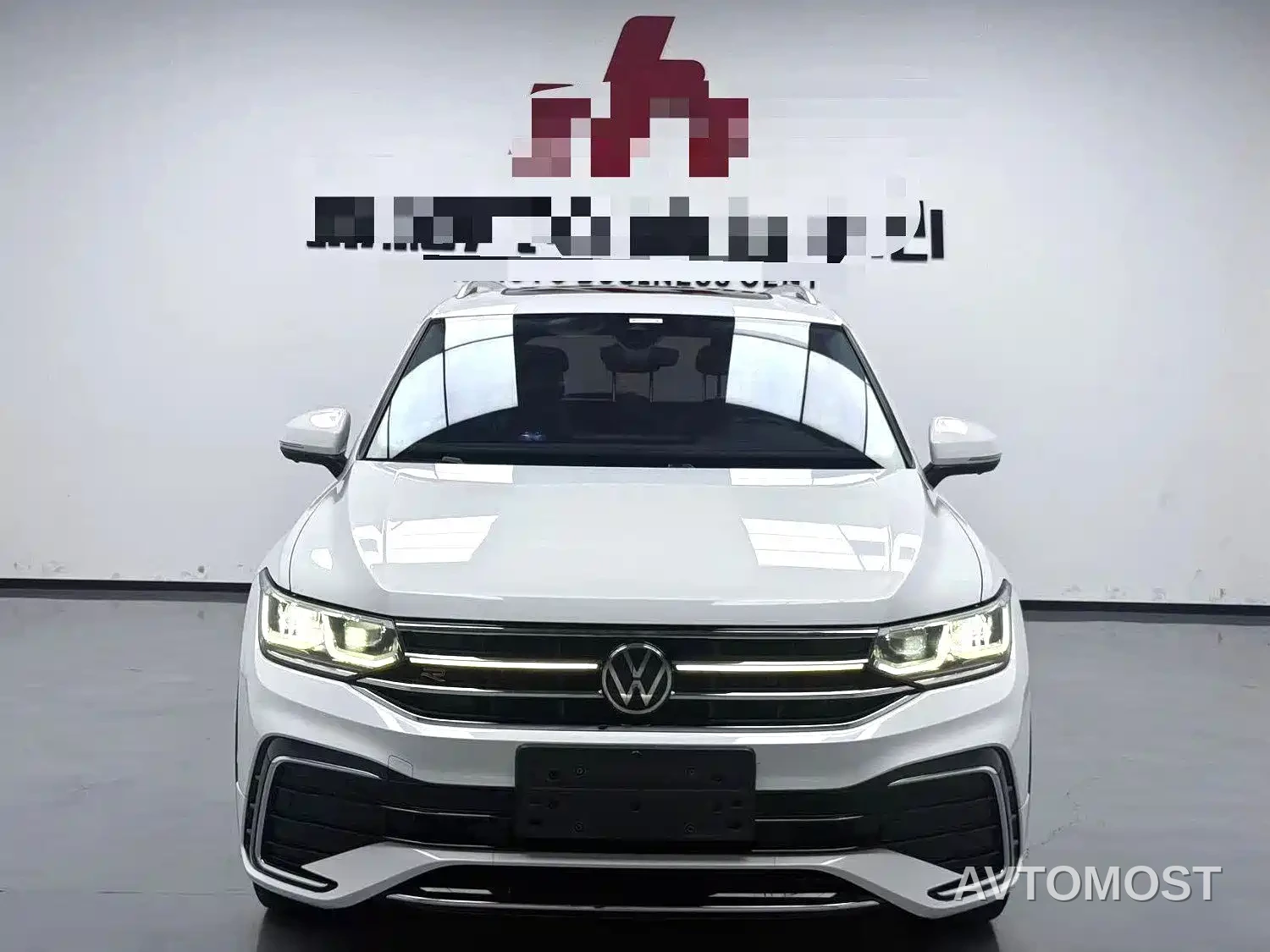 Volkswagen Tiguan L 2022 380TSI Automatic 4WD R-Line Flagship 7-Seater — фото 2