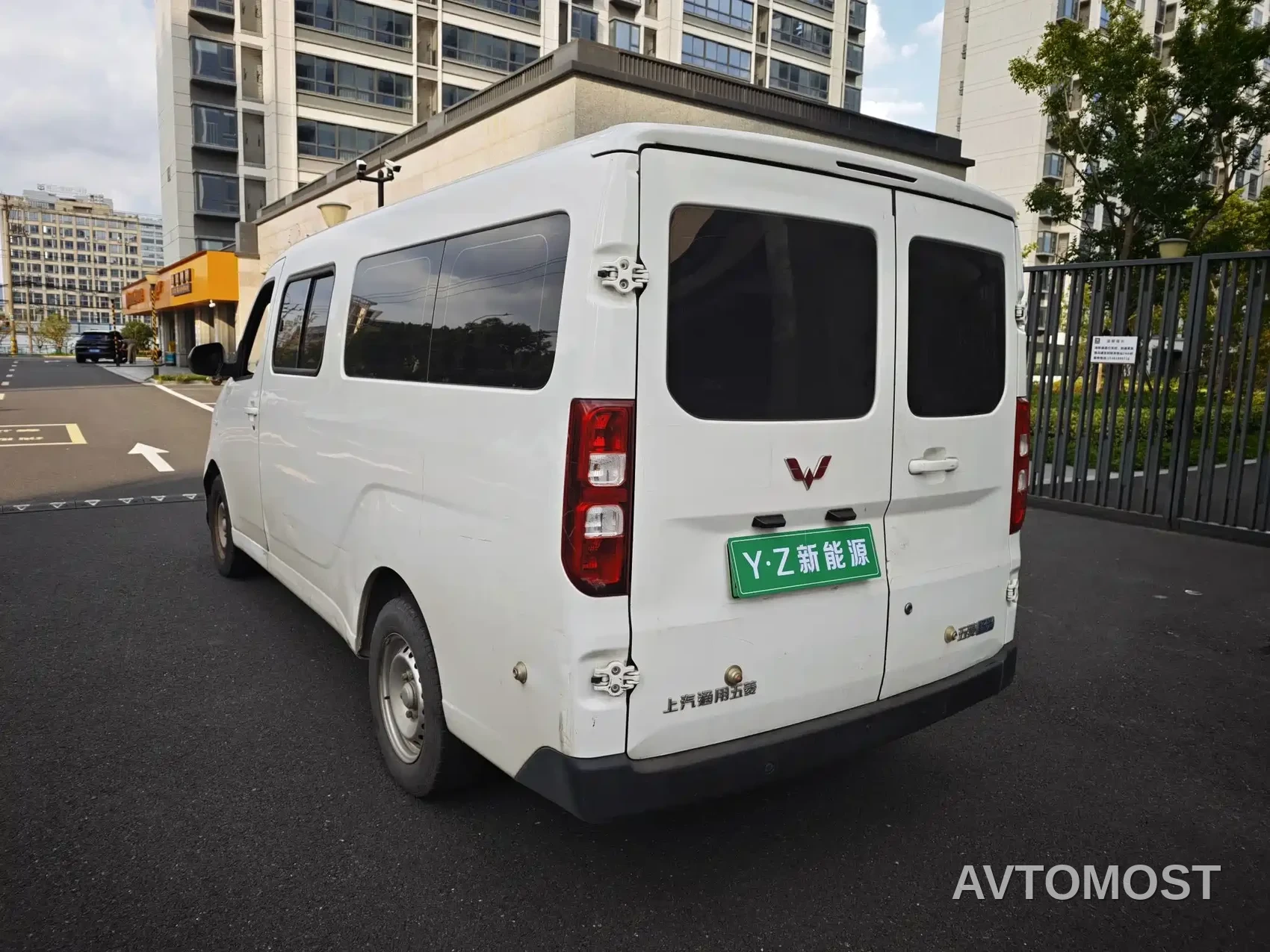 Wuling Yangguang 2024 300km Comfort Passenger Version 60kW — фото 11