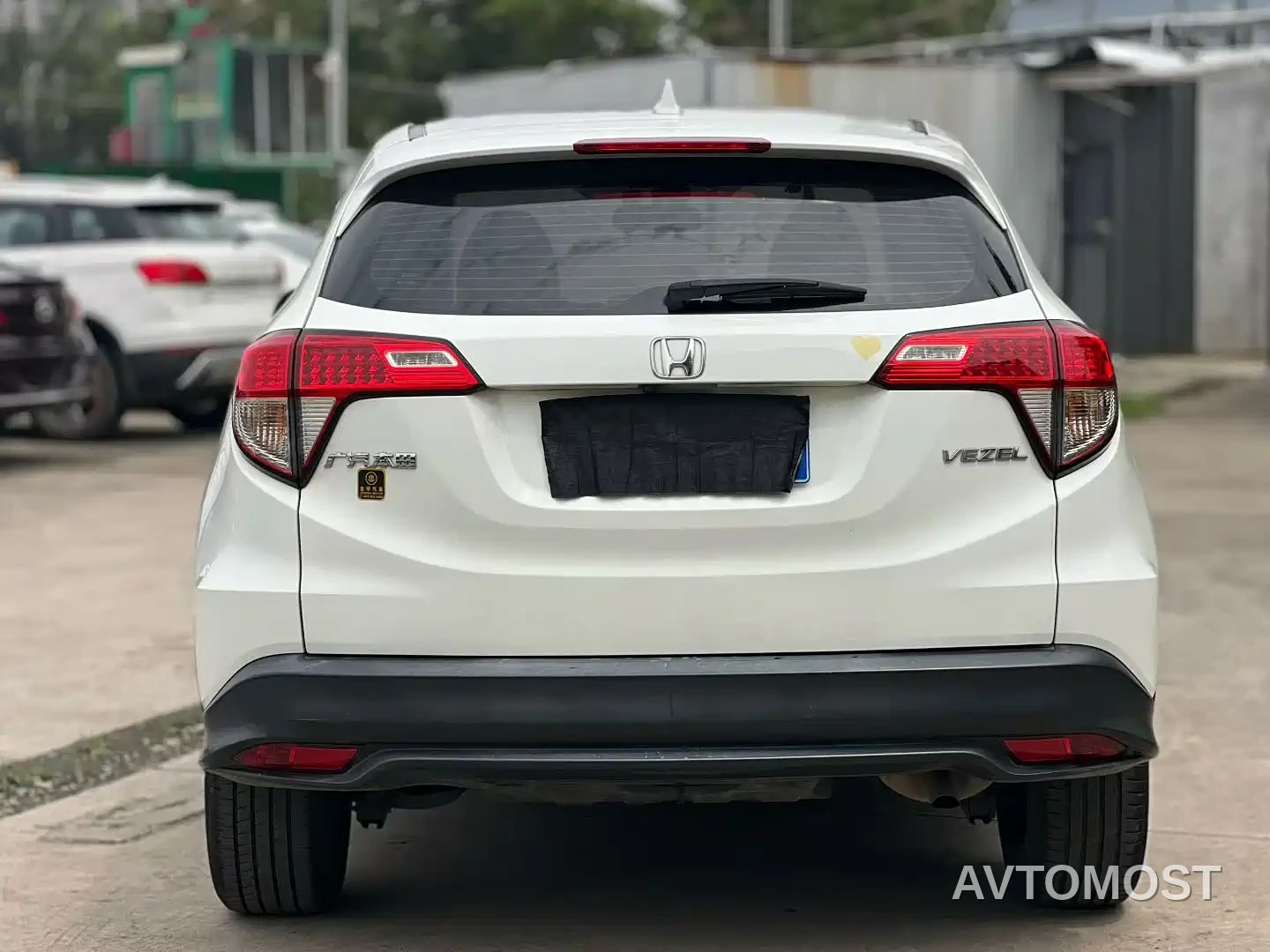 Honda Vezel 2020 1.5L CVT Pioneer — фото 9