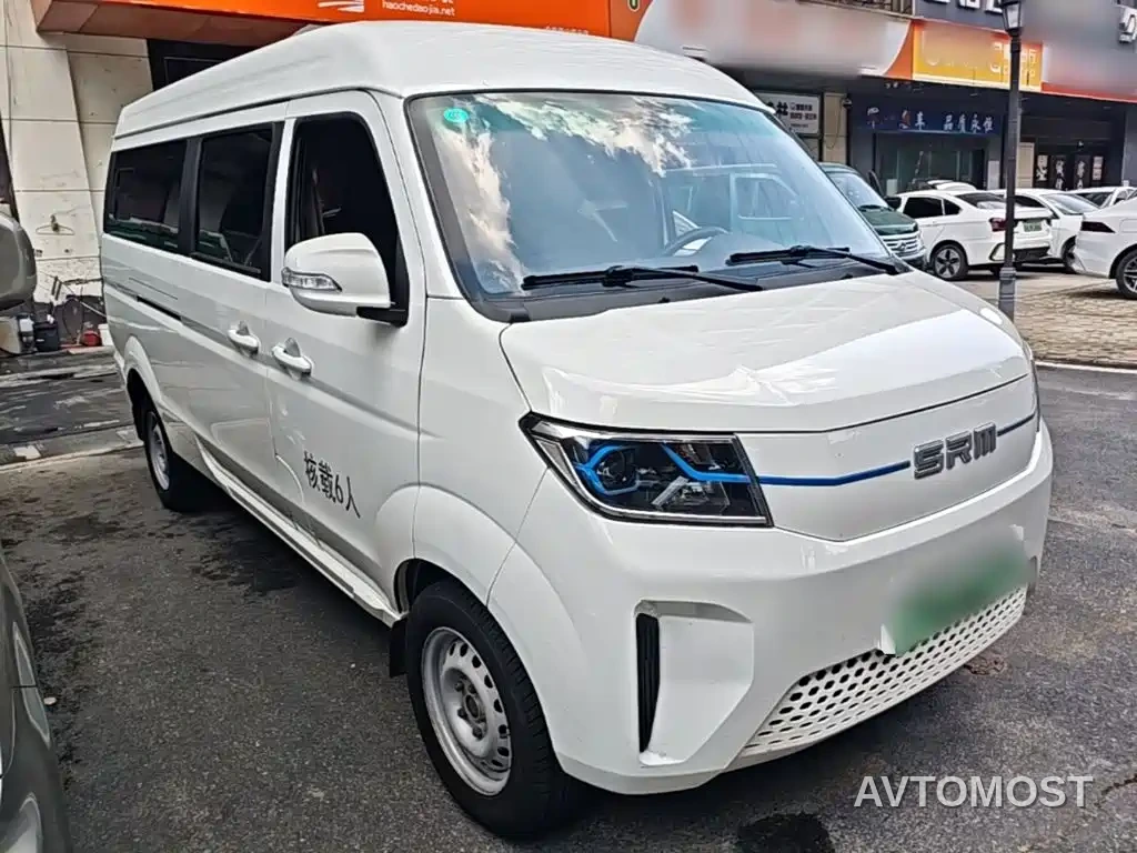 SRM Xinyuan Good Luck 2025 Voyage Edition BYD 42.3kWh 305km 6-seater — фото 4