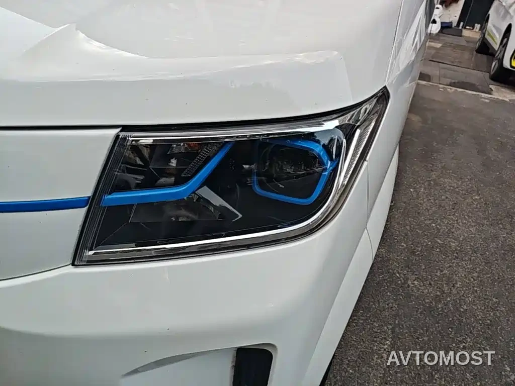 SRM Xinyuan Good Luck 2025 Voyage Edition BYD 42.3kWh 305km 6-seater — фото 19