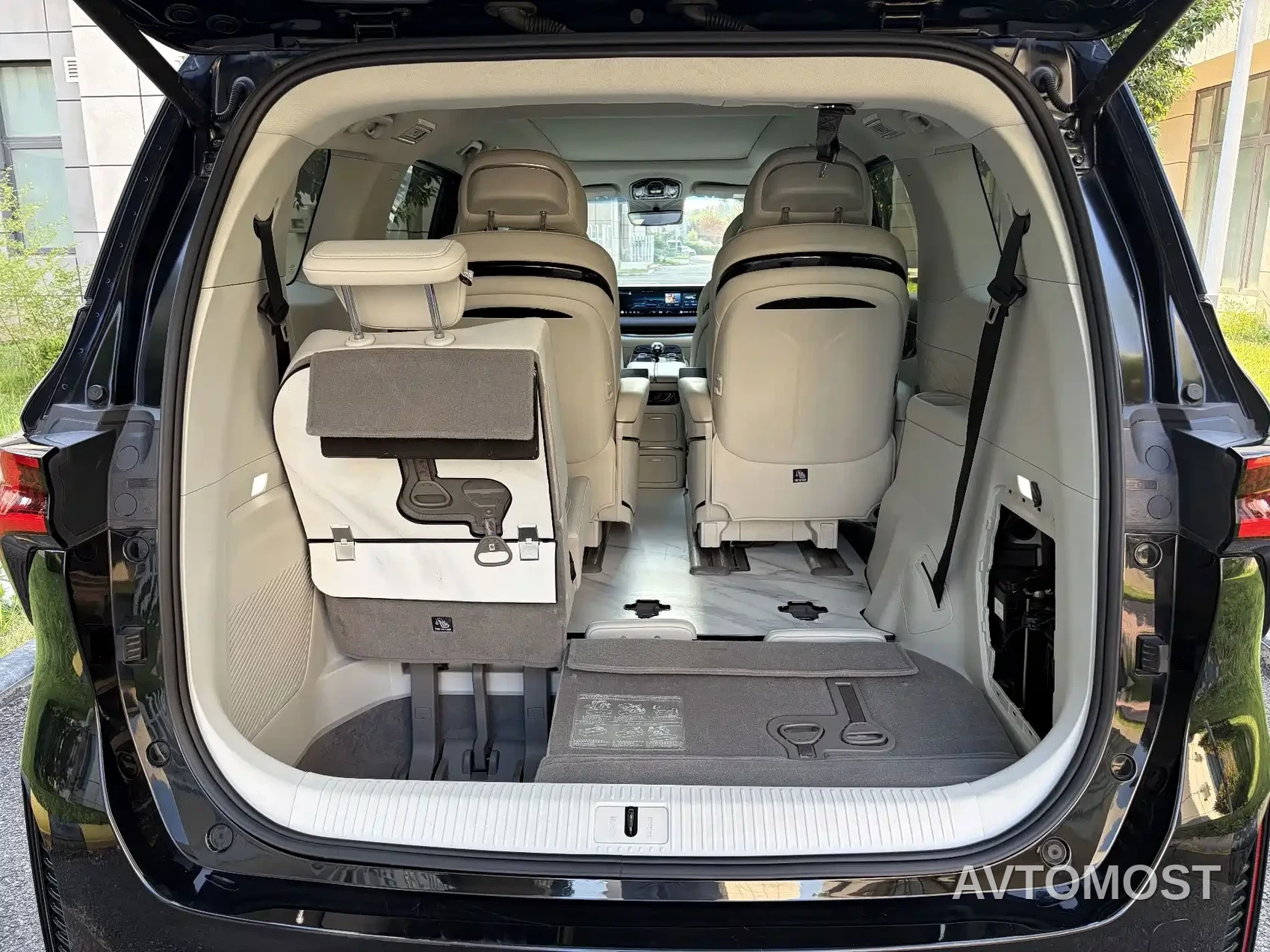 Dongfeng Fengxing Starlight V9 2024 1.5TD 200km Cloud Ladder Series Premium — фото 11