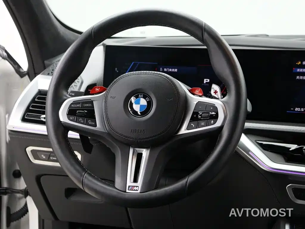 BMW XM 2023 50e — фото 15