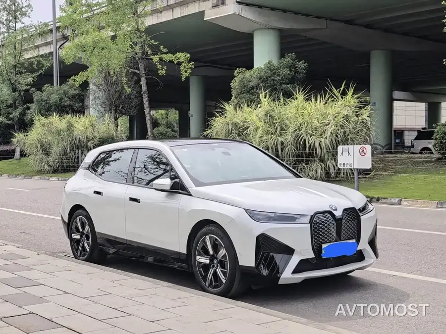 BMW iX 2022 xDrive40