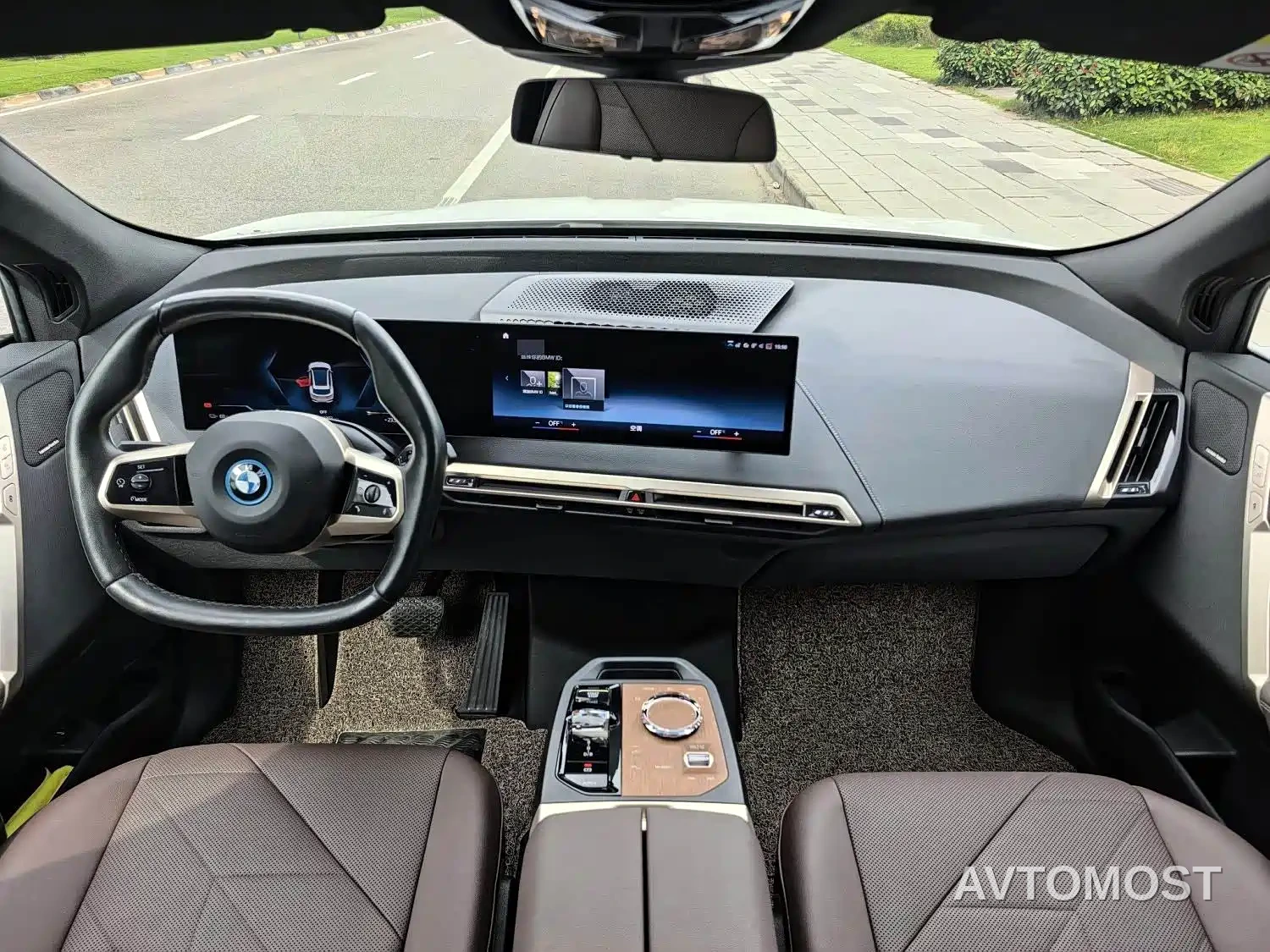 BMW iX 2022 xDrive40 — фото 7