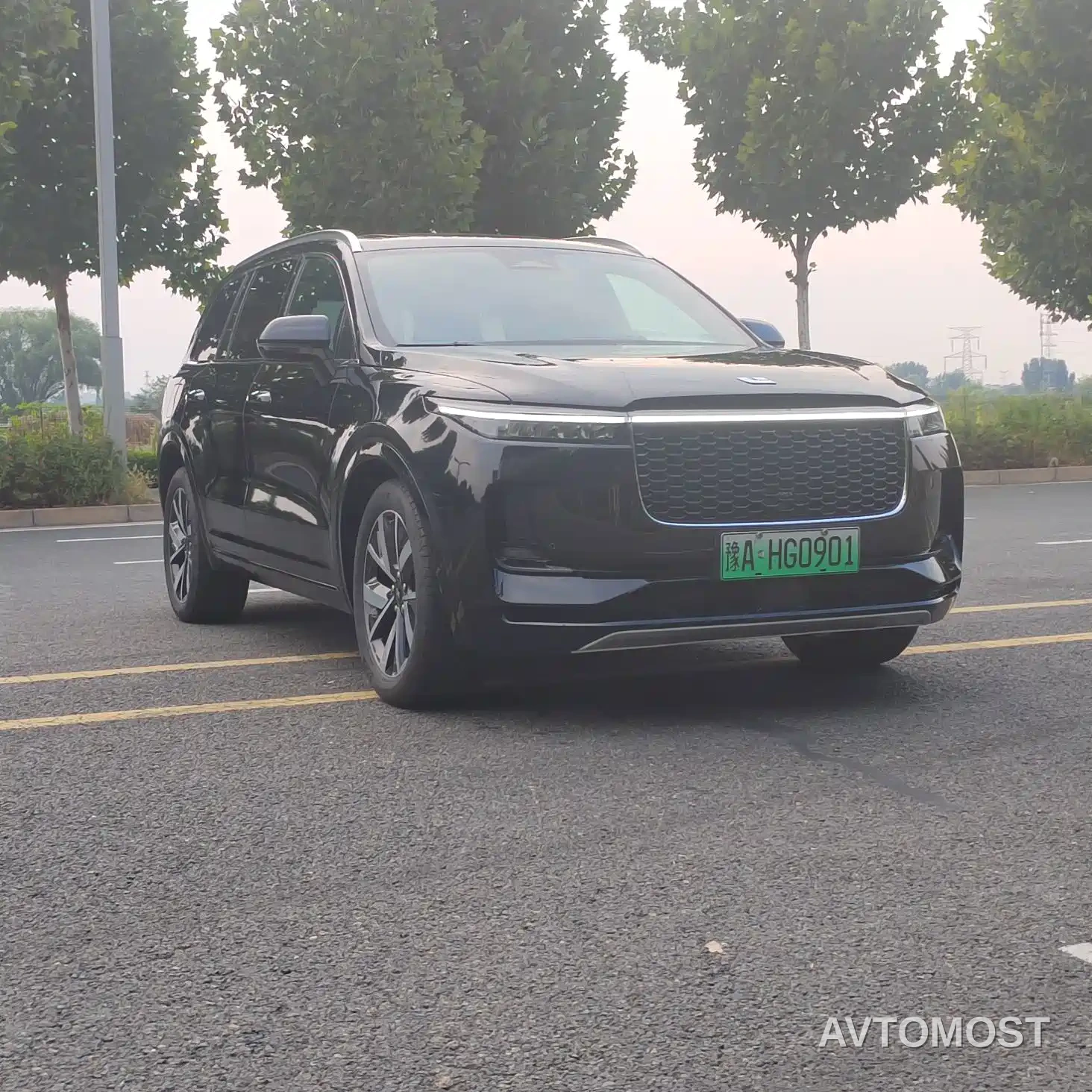Li ONE 2021 Extended Range 6-Seater — фото 1