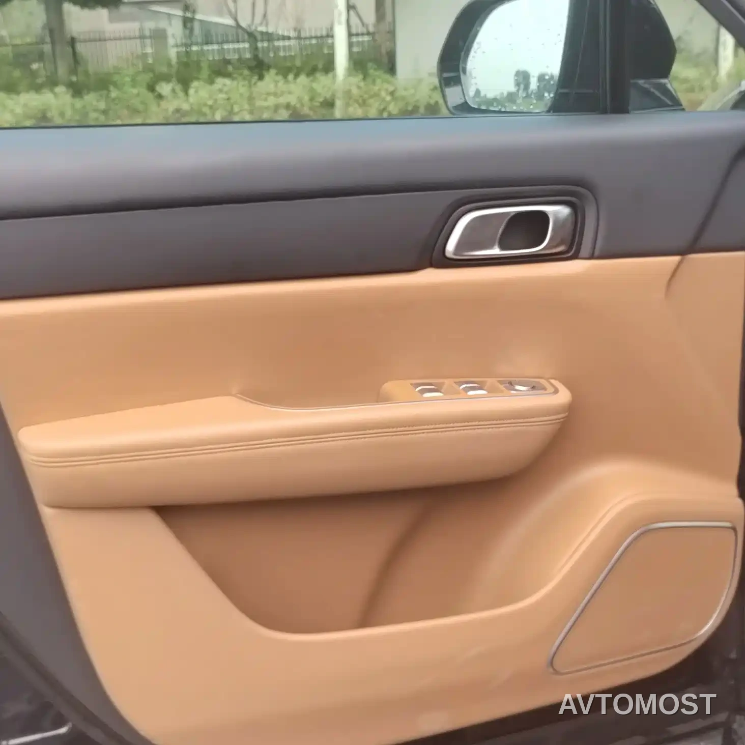 Li ONE 2021 Extended Range 6-Seater — фото 4
