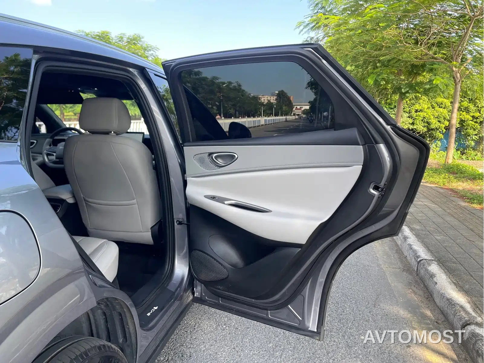 BYD Sealion 06 New Energy 2025 Model EV 520 Pilot Edition — фото 16