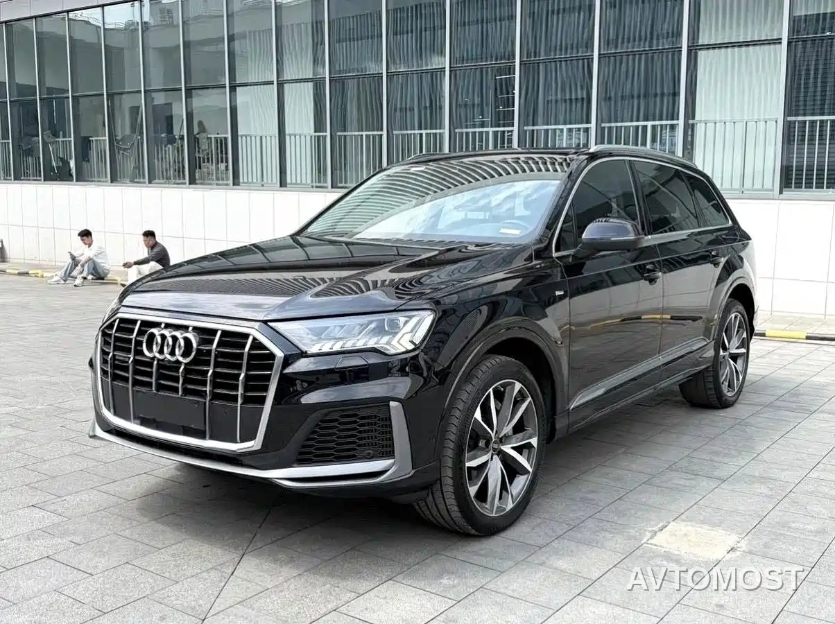 Audi Q7 2021 55 TFSI quattro S line Sport — фото 1